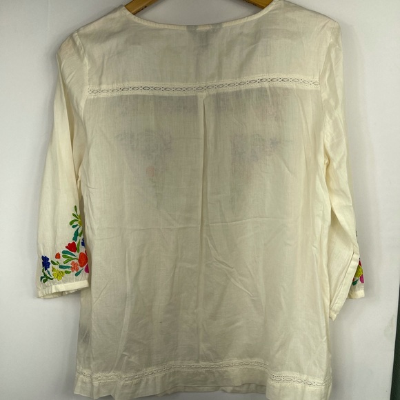 Intro. Bohemian embroidered popover tunic top size small - Picture 6 of 8